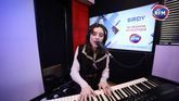 Birdy en live pour "Raincatchers" extrait de son prochain album et  l'incontournable "People Help The People"